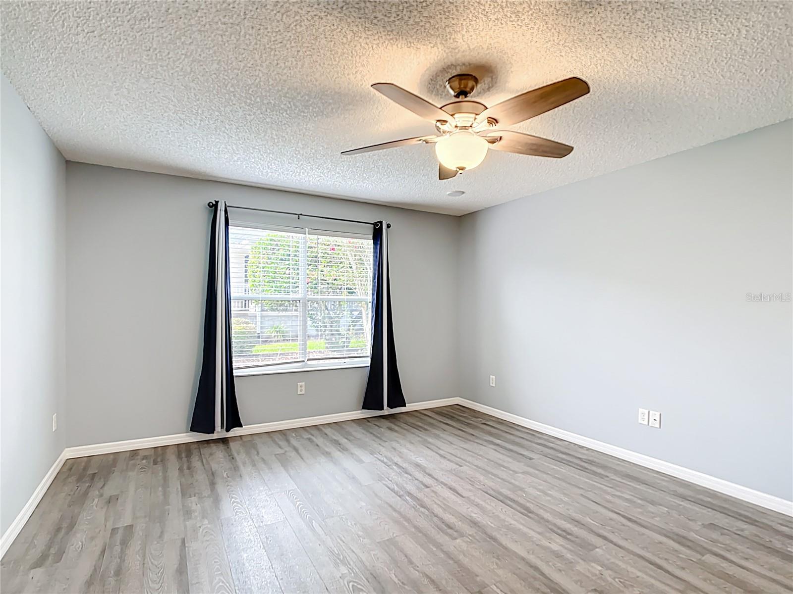 Image 9 of 33 For 9376 175th Pompion Street