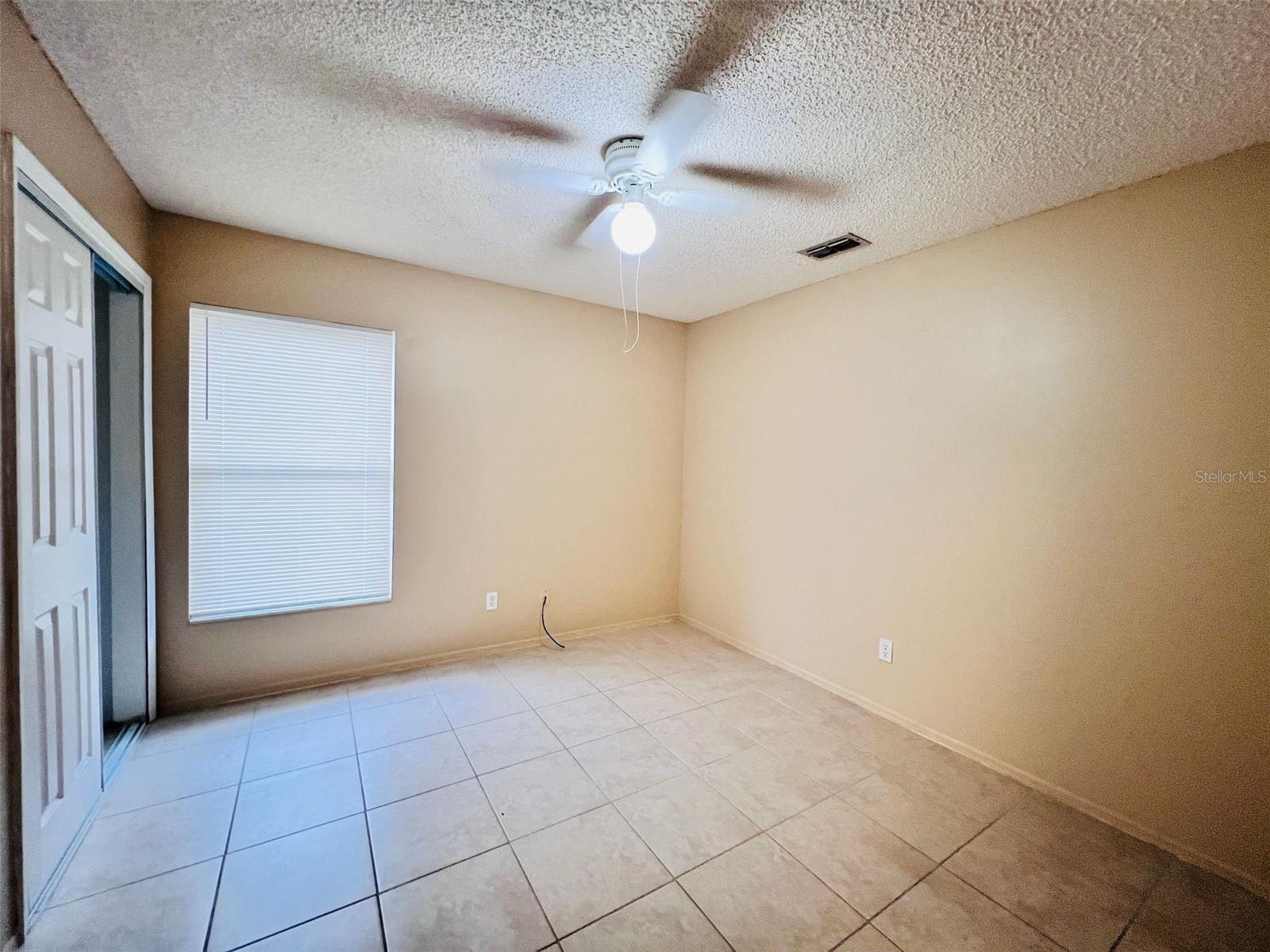 Image 14 of 21 For 7982 Sagebrush Place