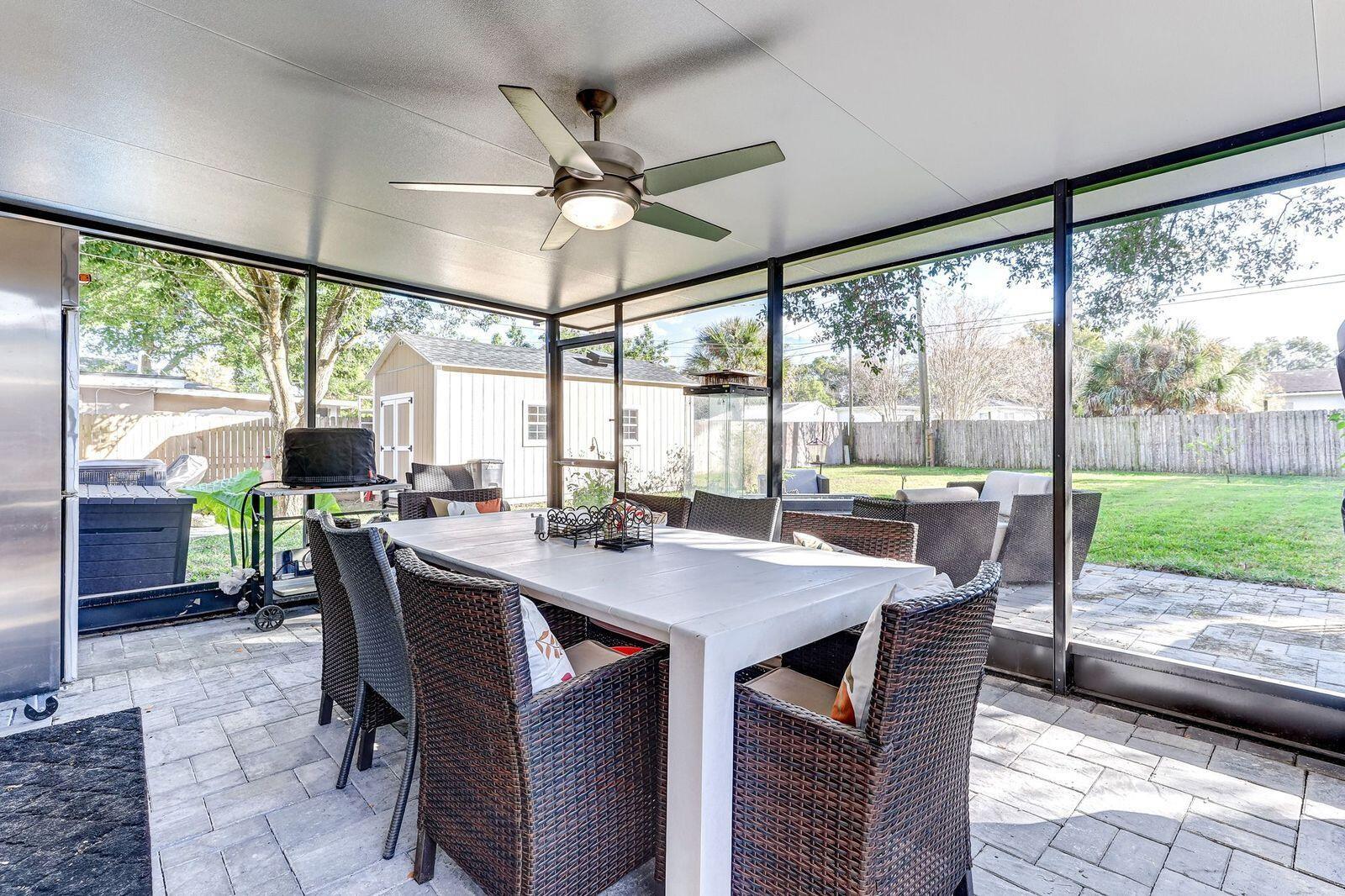 Image 18 of 22 For 740 Naples Drive