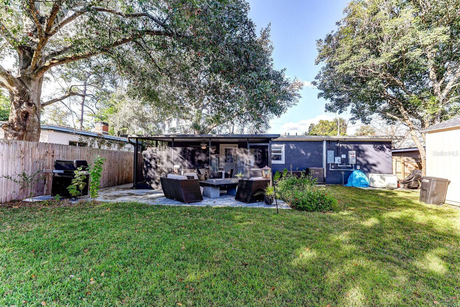 Image 21 of 22 For 740 Naples Drive