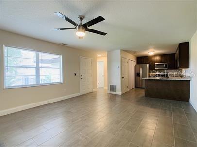Image 2 of 10 For 52 Windtree Lane G201