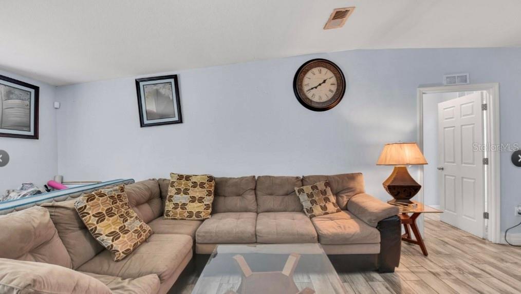 Image 10 of 30 For 4051 Crofford Avenue