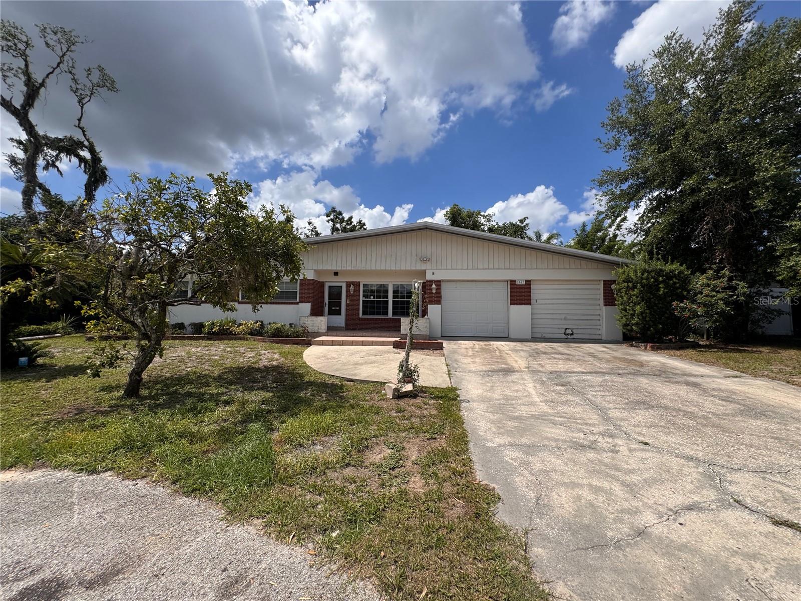 Details for 5627 Oakland Drive, TAMPA, FL 33617