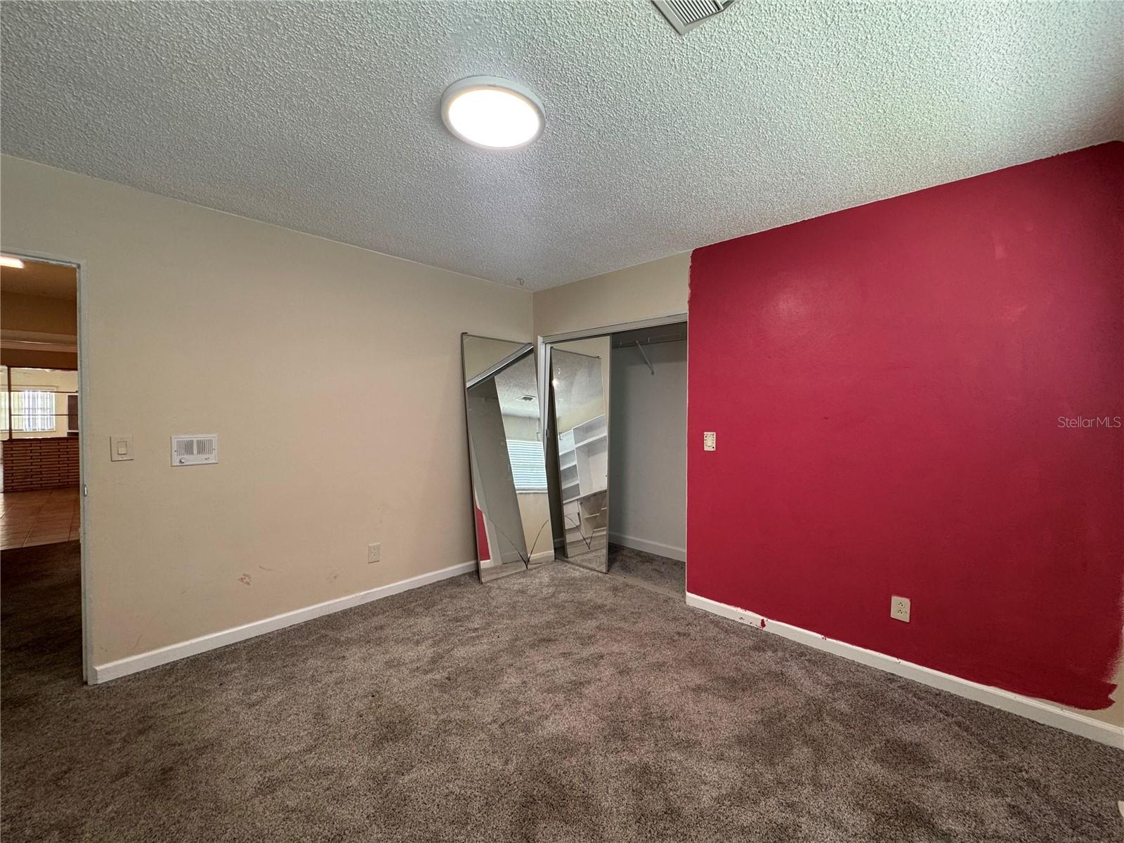 Image 42 of 70 For 5627 Oakland Drive