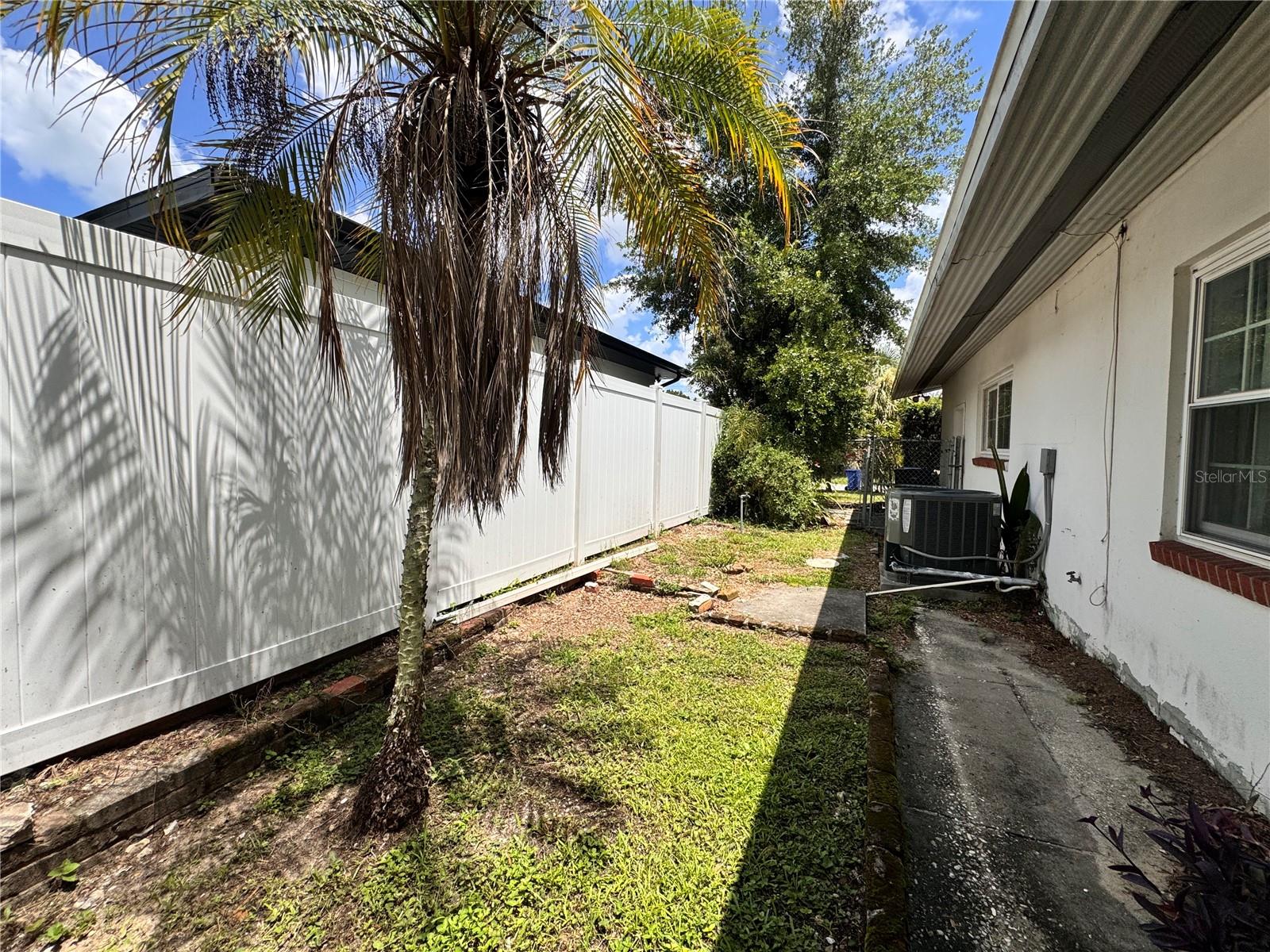 Image 64 of 70 For 5627 Oakland Drive