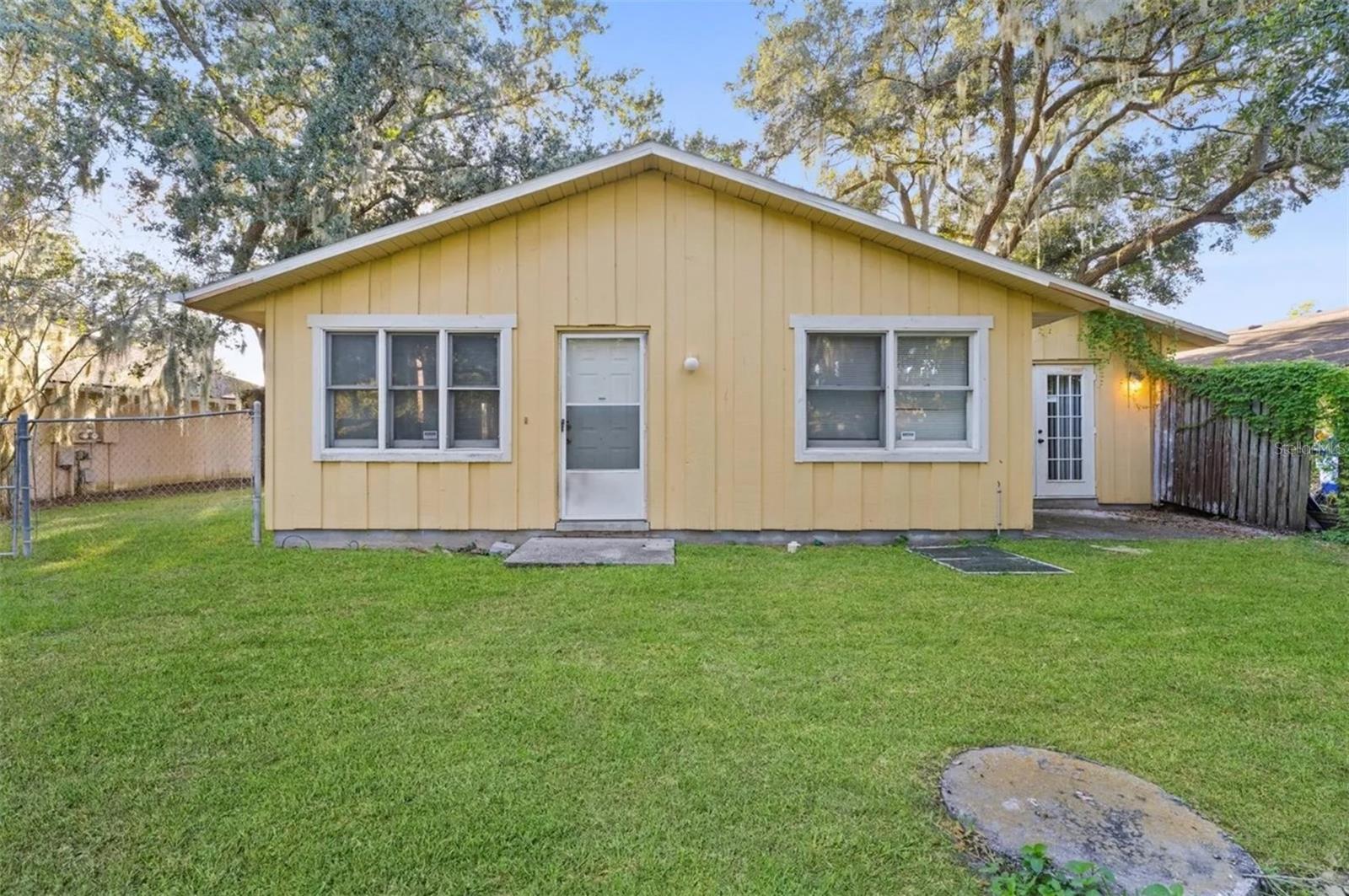 Image 10 of 11 For 4418 Highland Lane