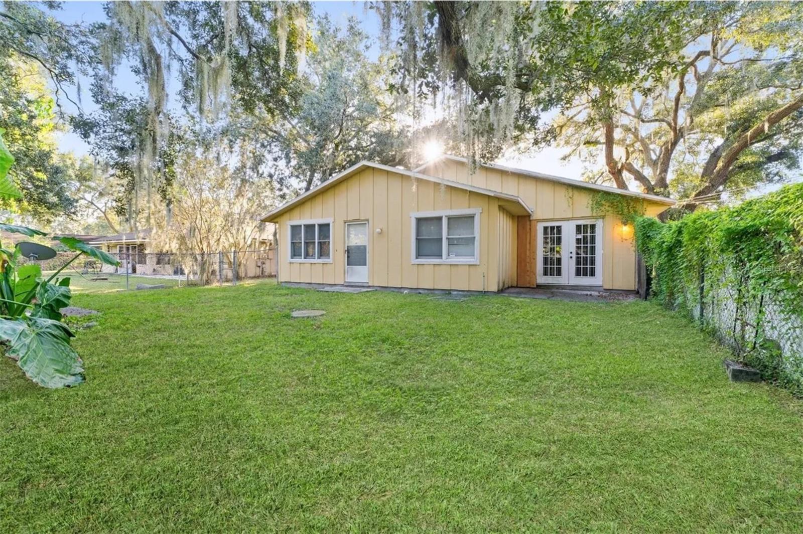 Image 9 of 11 For 4418 Highland Lane