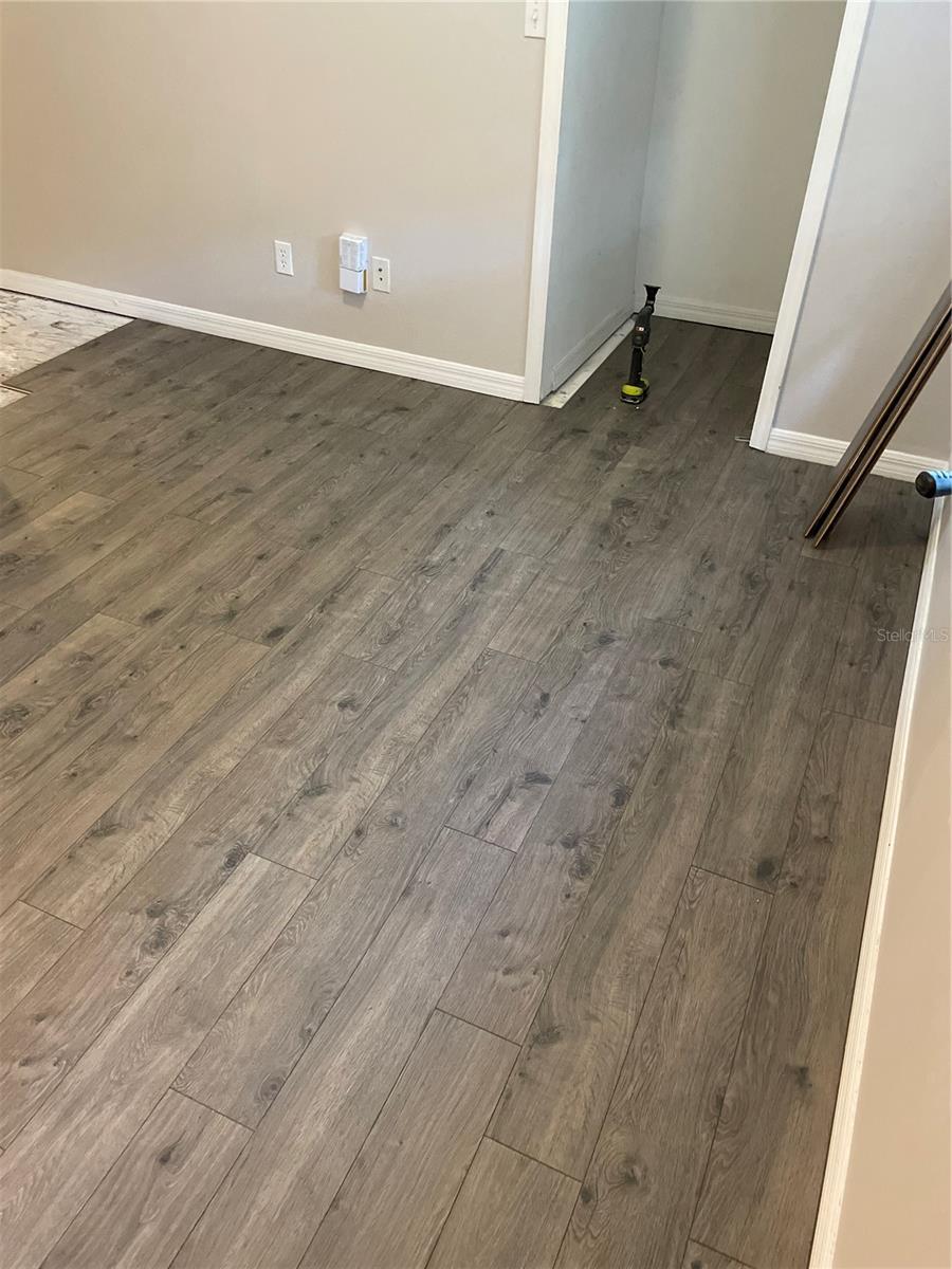 Image 3 of 16 For 10604 Savannah Wood Drive 84