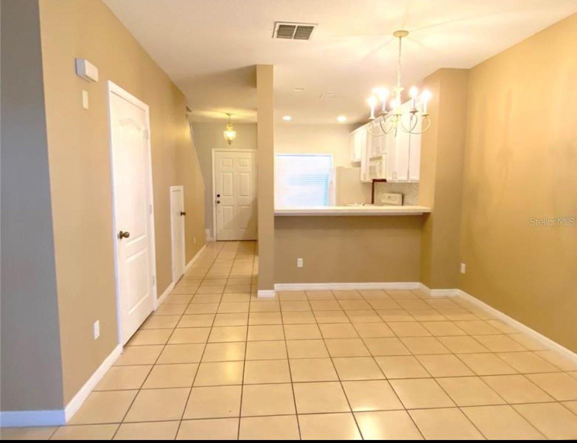 Image 4 of 16 For 10604 Savannah Wood Drive 84