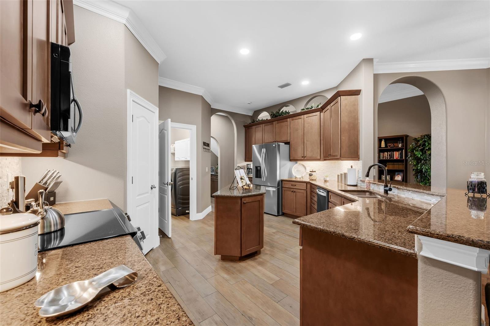 Image 20 of 59 For 1462 Palm Bay Court