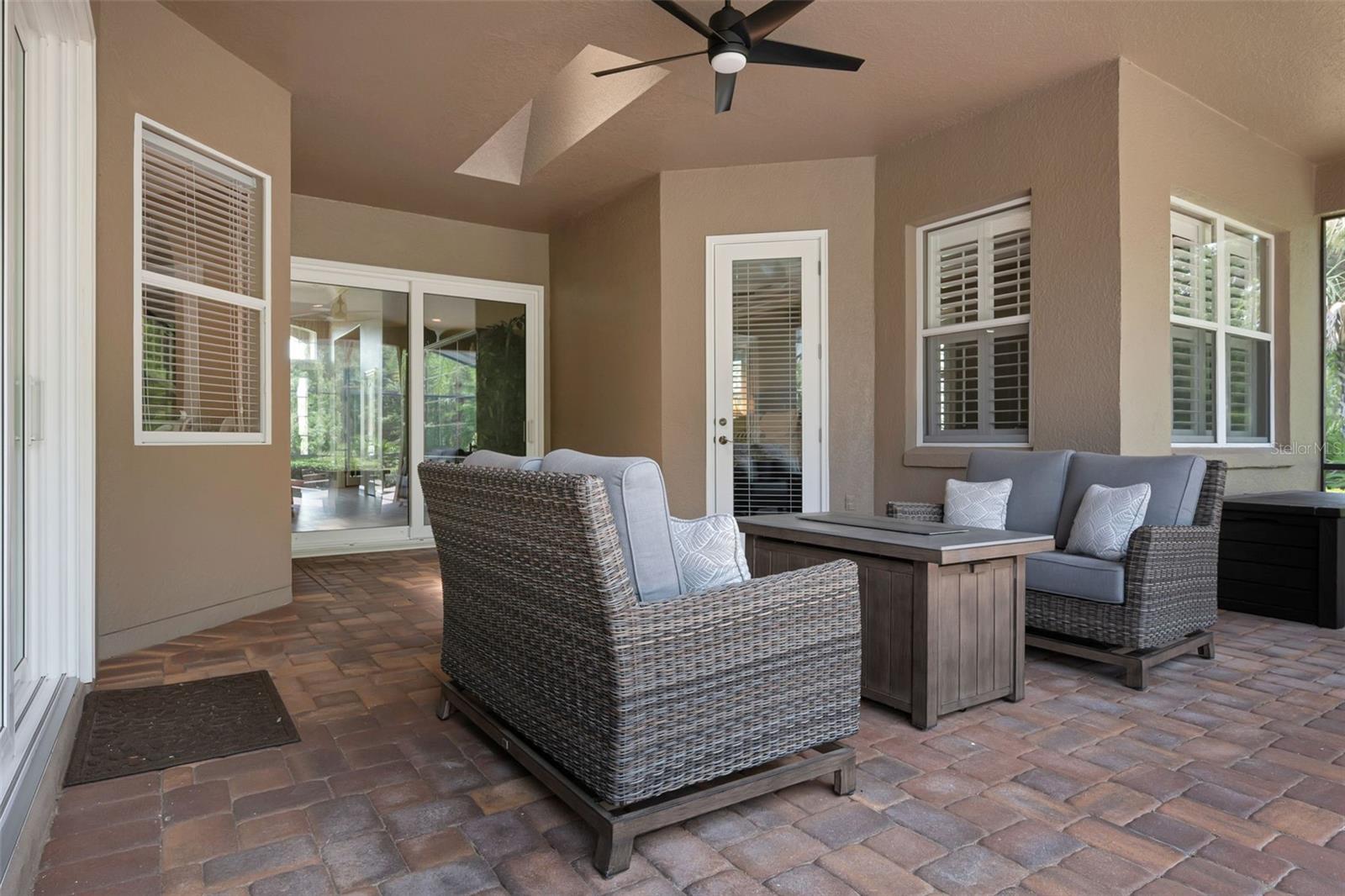 Image 37 of 59 For 1462 Palm Bay Court