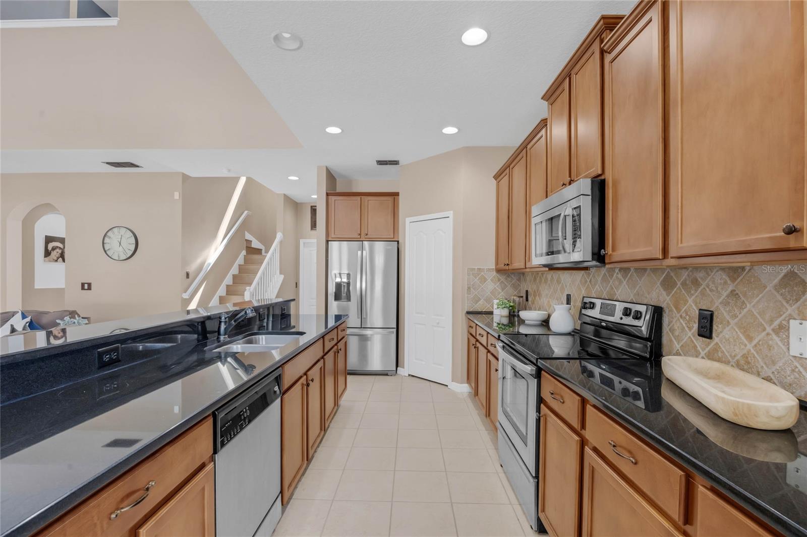 Image 10 of 46 For 2717 Eagle Cliff Drive