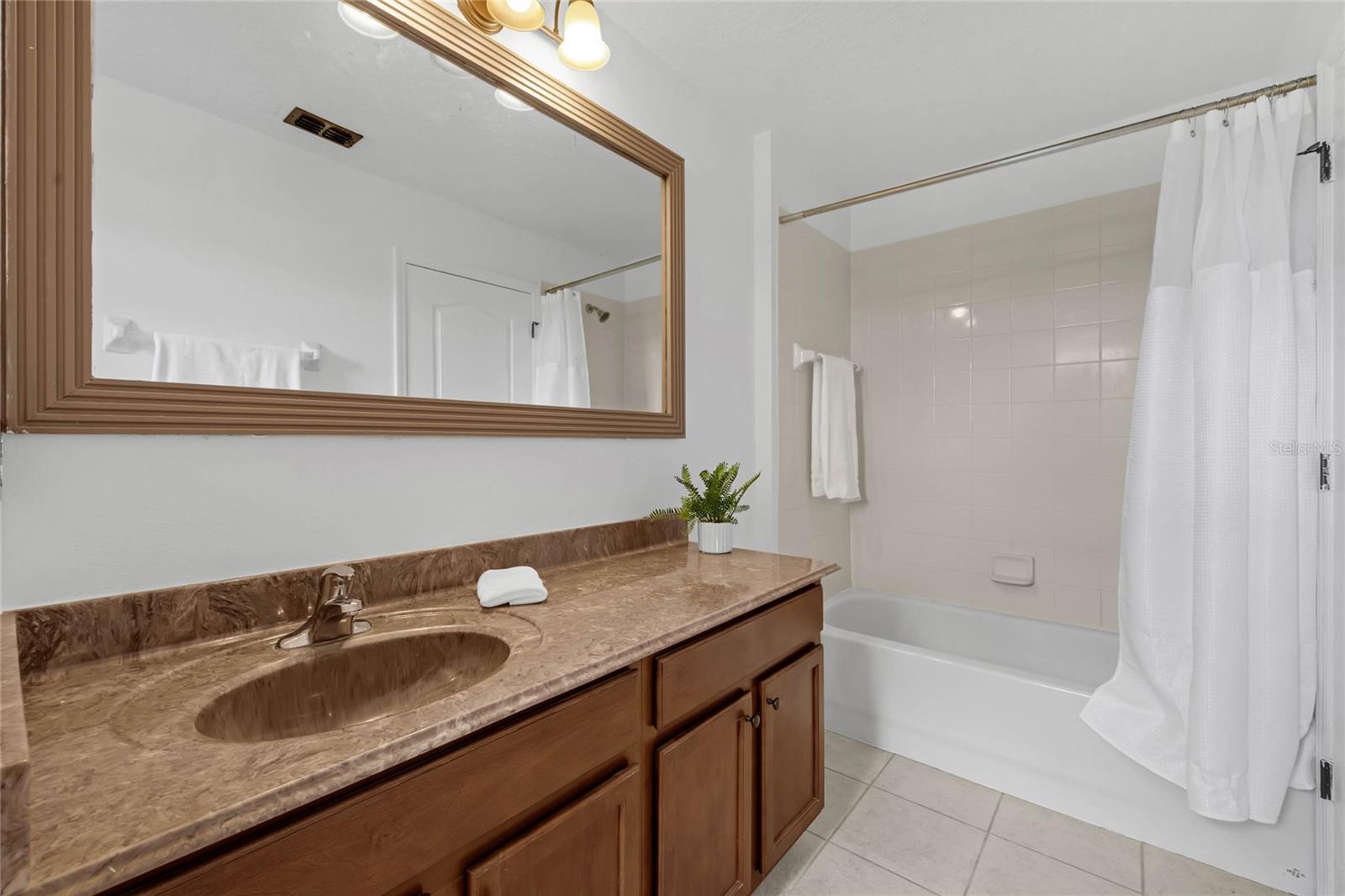 Image 32 of 46 For 2717 Eagle Cliff Drive