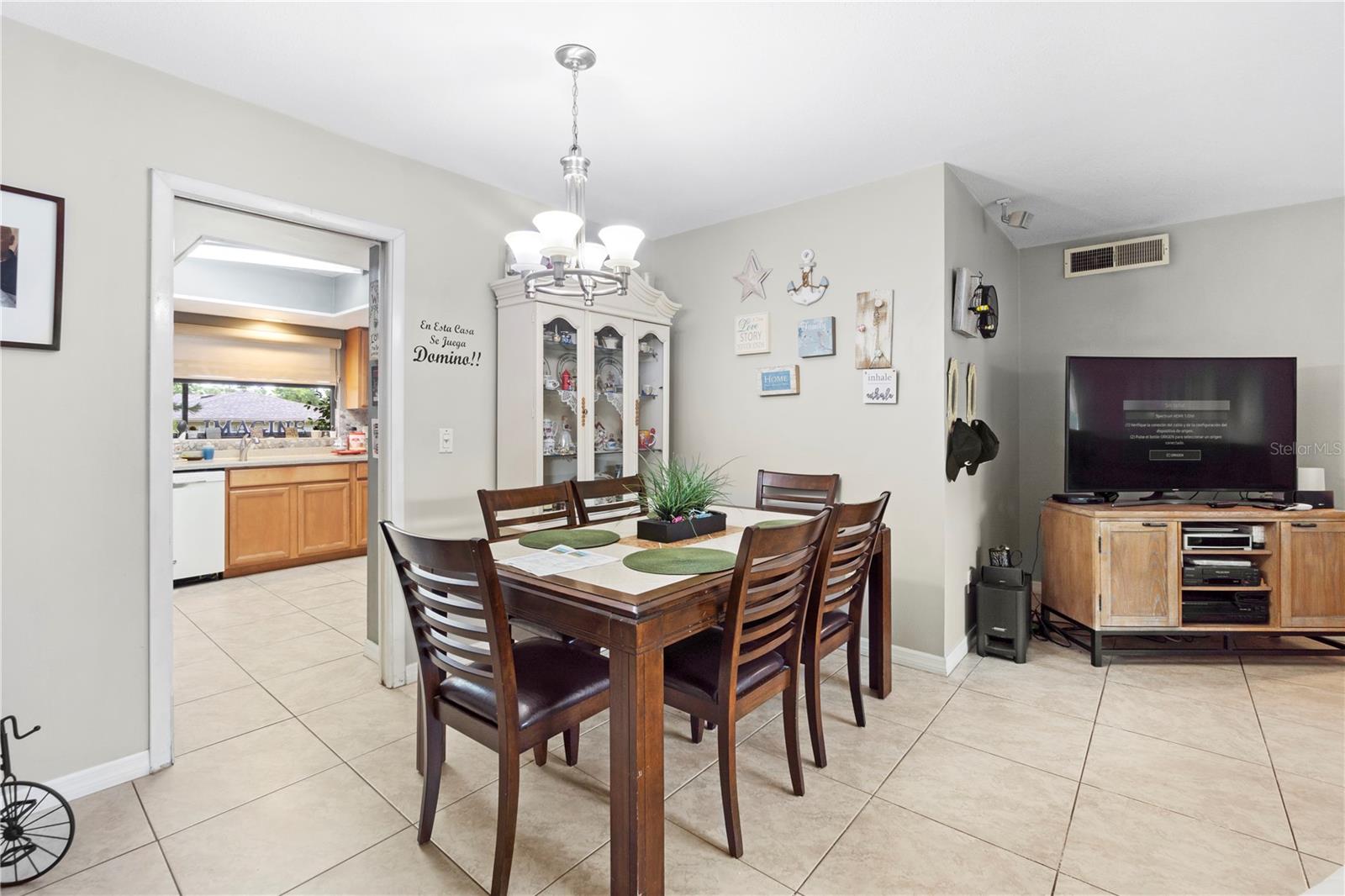 Image 10 of 35 For 7022 Talbot Drive