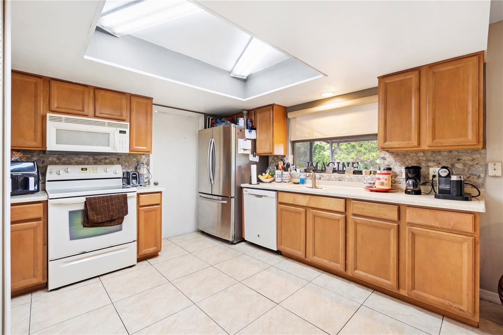 Image 11 of 35 For 7022 Talbot Drive
