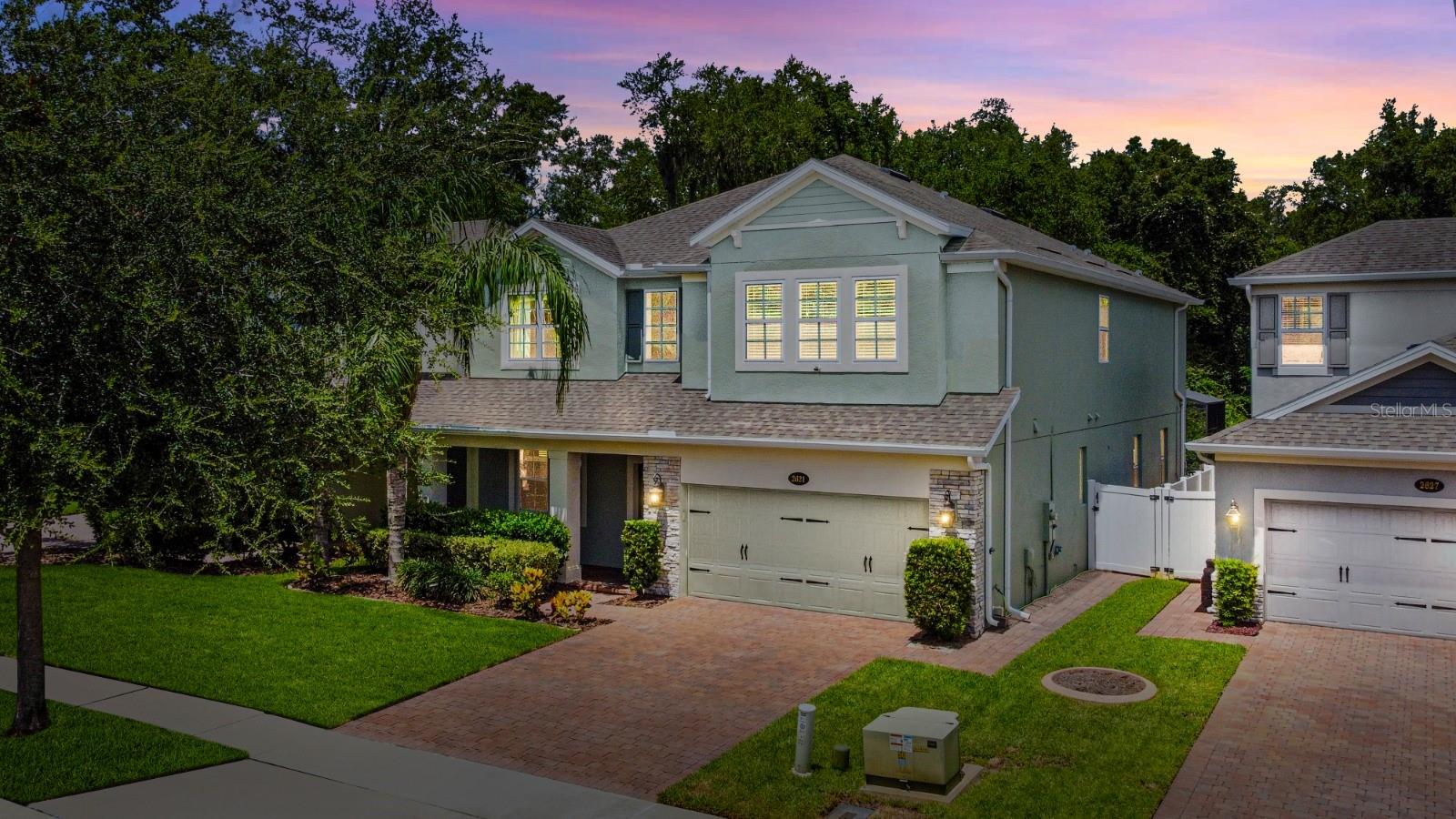 Image 3 of 49 For 2621 Peony Drive