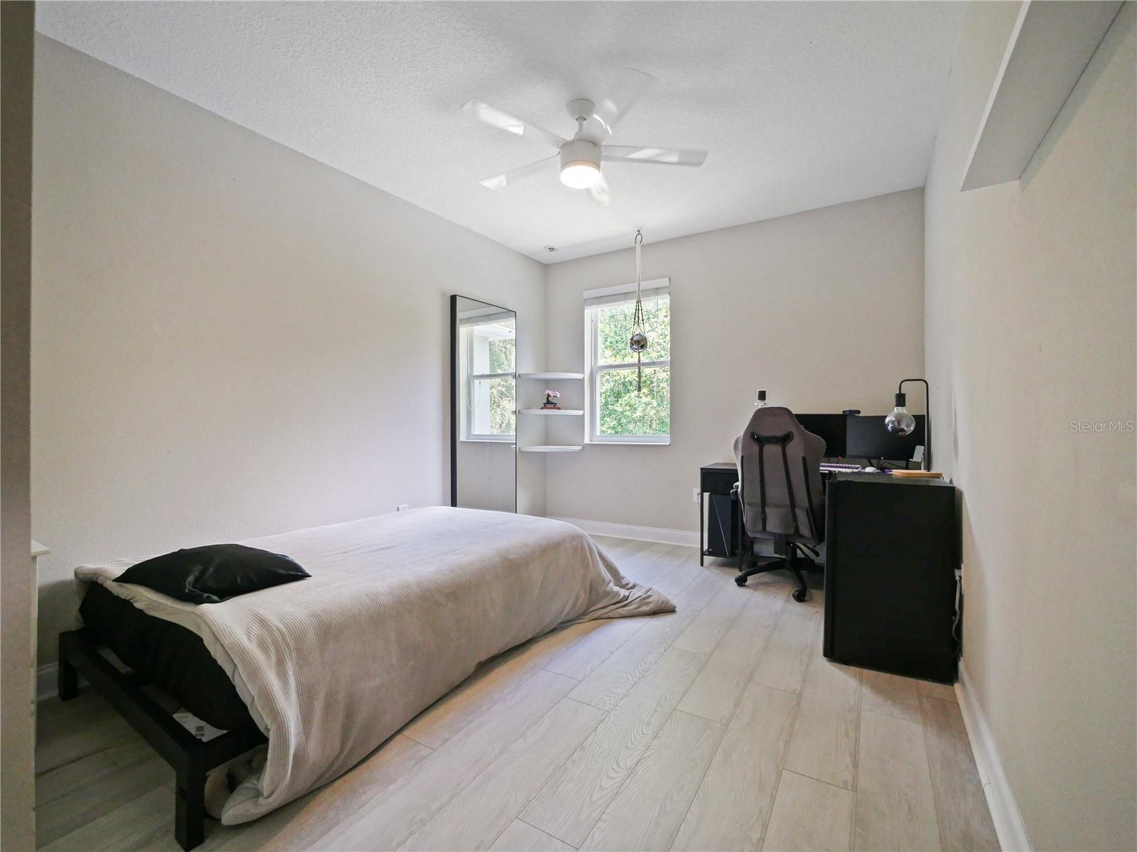Image 34 of 49 For 2621 Peony Drive