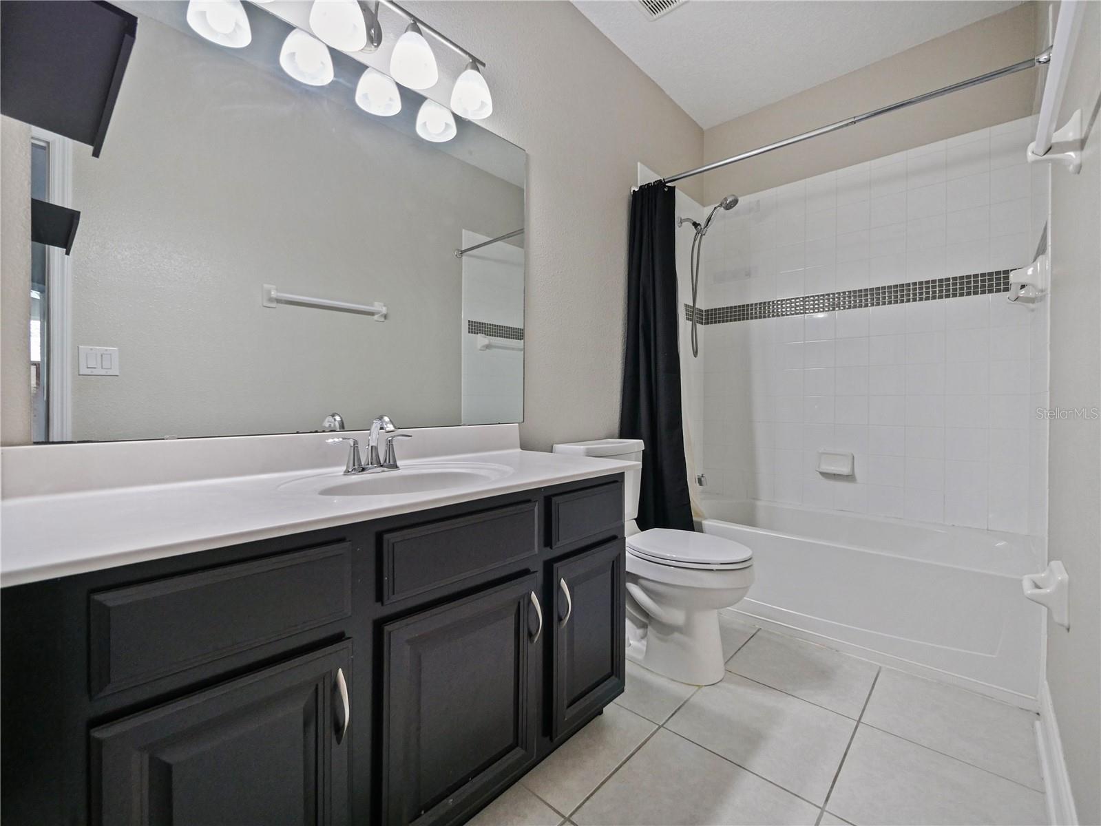 Image 37 of 49 For 2621 Peony Drive
