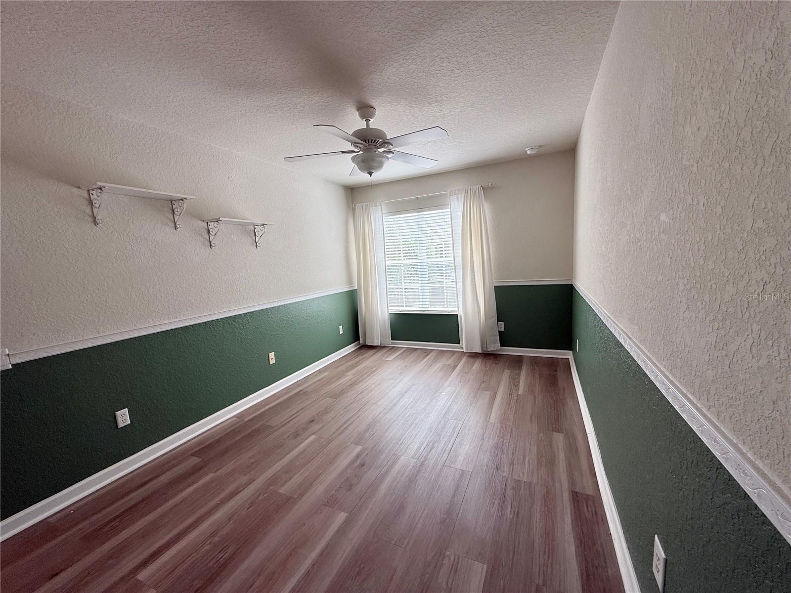 Image 22 of 43 For 7722 Fairgrove Avenue