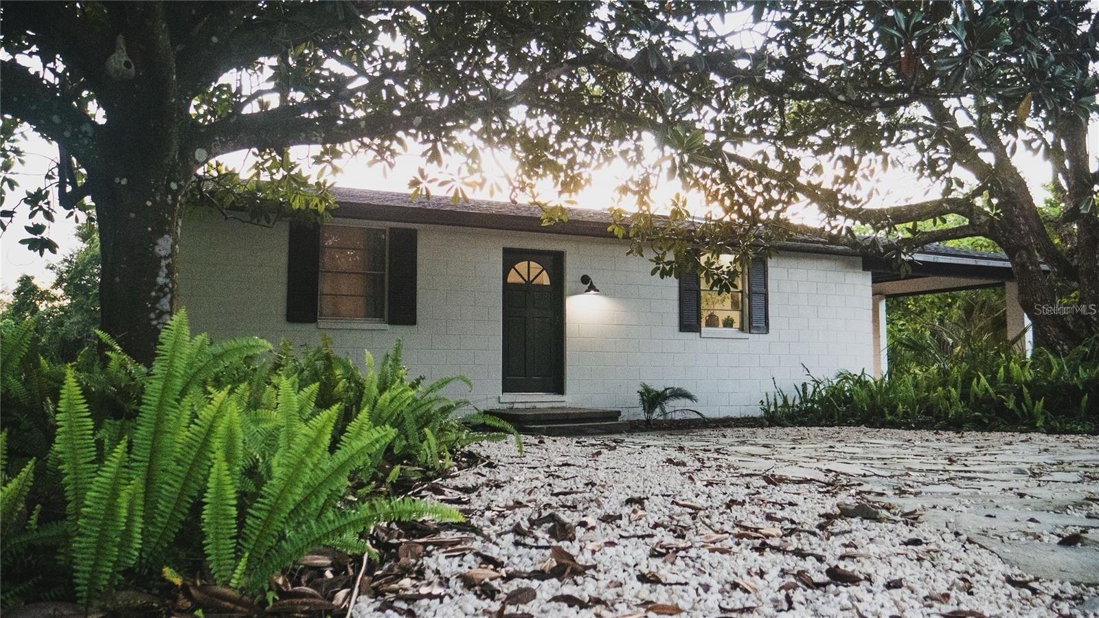 Image 5 of 70 For 610 Cypress Avenue