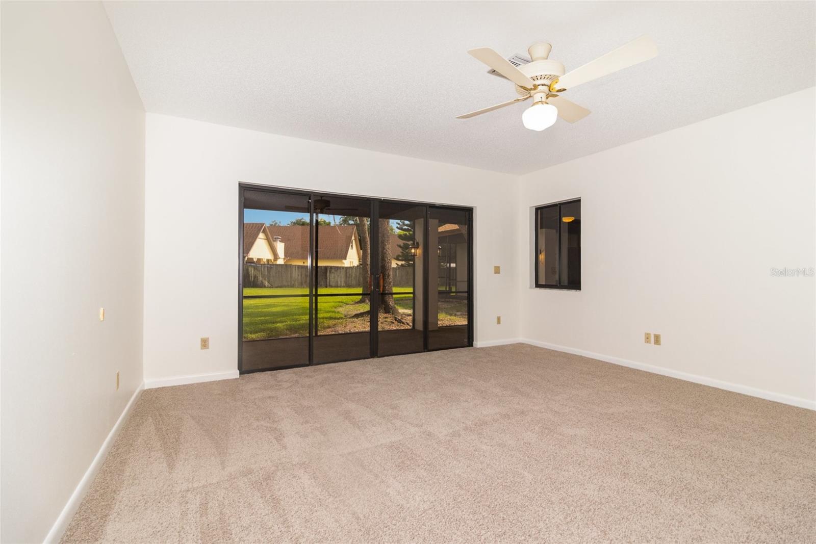 Image 16 of 31 For 1424 Mt Laurel Drive