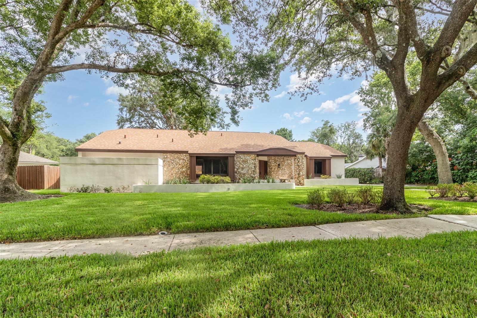 Image 3 of 31 For 1424 Mt Laurel Drive