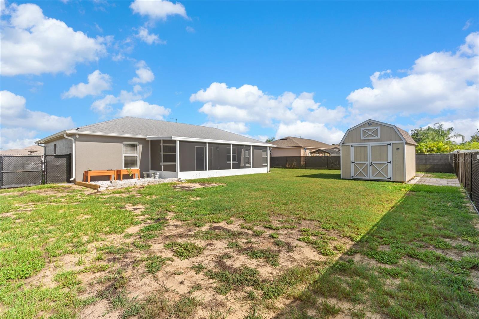 Image 32 of 35 For 906 Highland Crest Circle