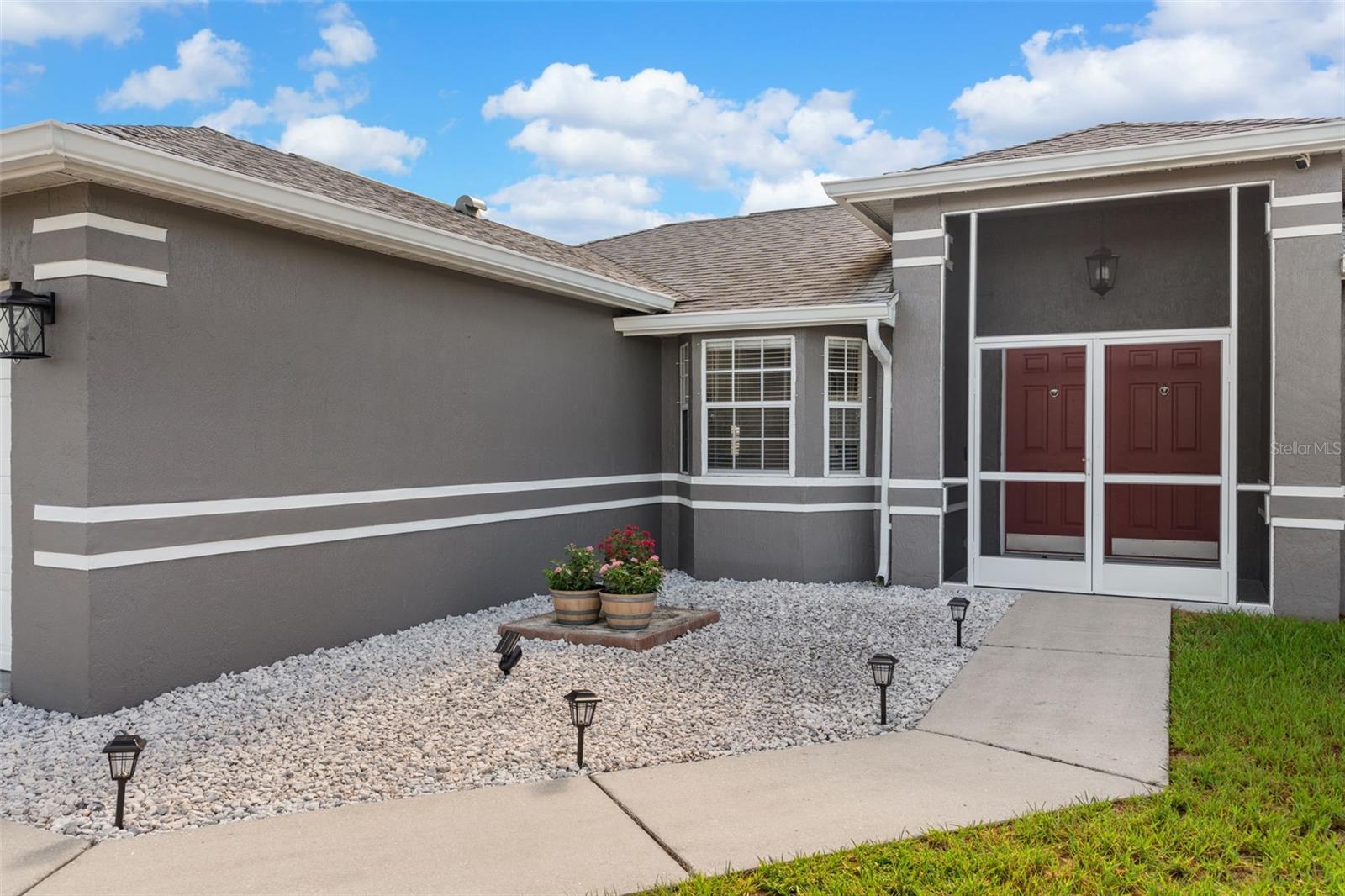 Image 4 of 35 For 906 Highland Crest Circle