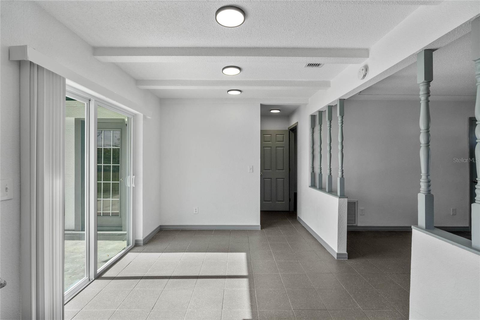 Image 7 of 14 For 7132 Leighton Way