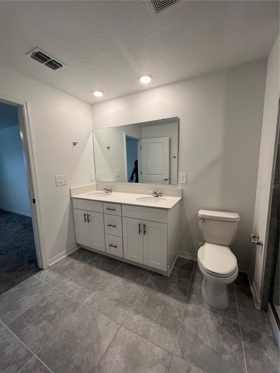 Image 18 of 40 For 688 Silver Palm Drive