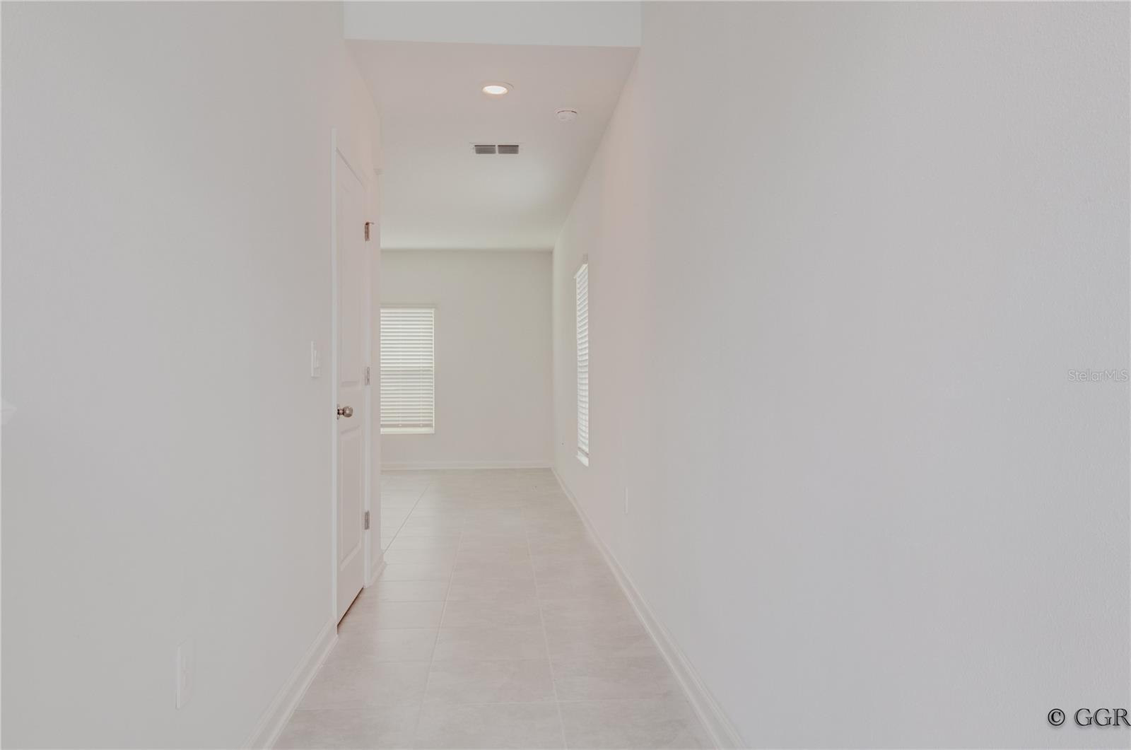 Image 4 of 34 For 1496 Cumberland Avenue