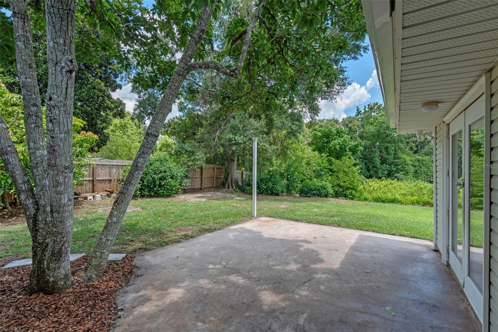 Image 22 of 34 For 5938 Mimosa Drive