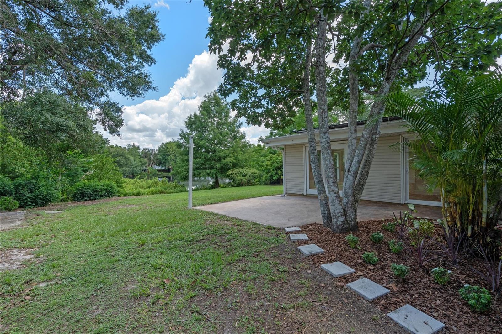 Image 23 of 34 For 5938 Mimosa Drive