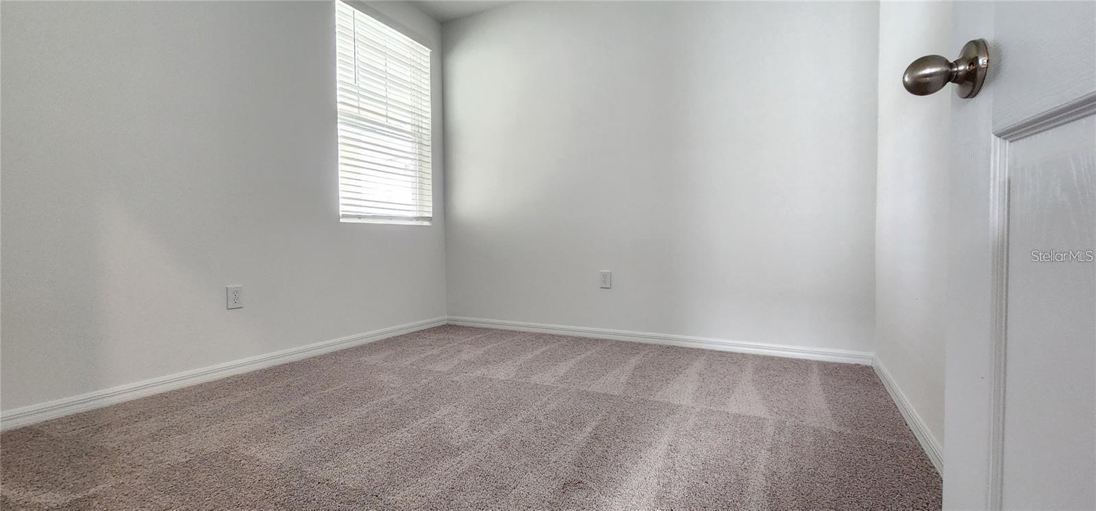 Image 7 of 22 For 4411 Rapallo Avenue