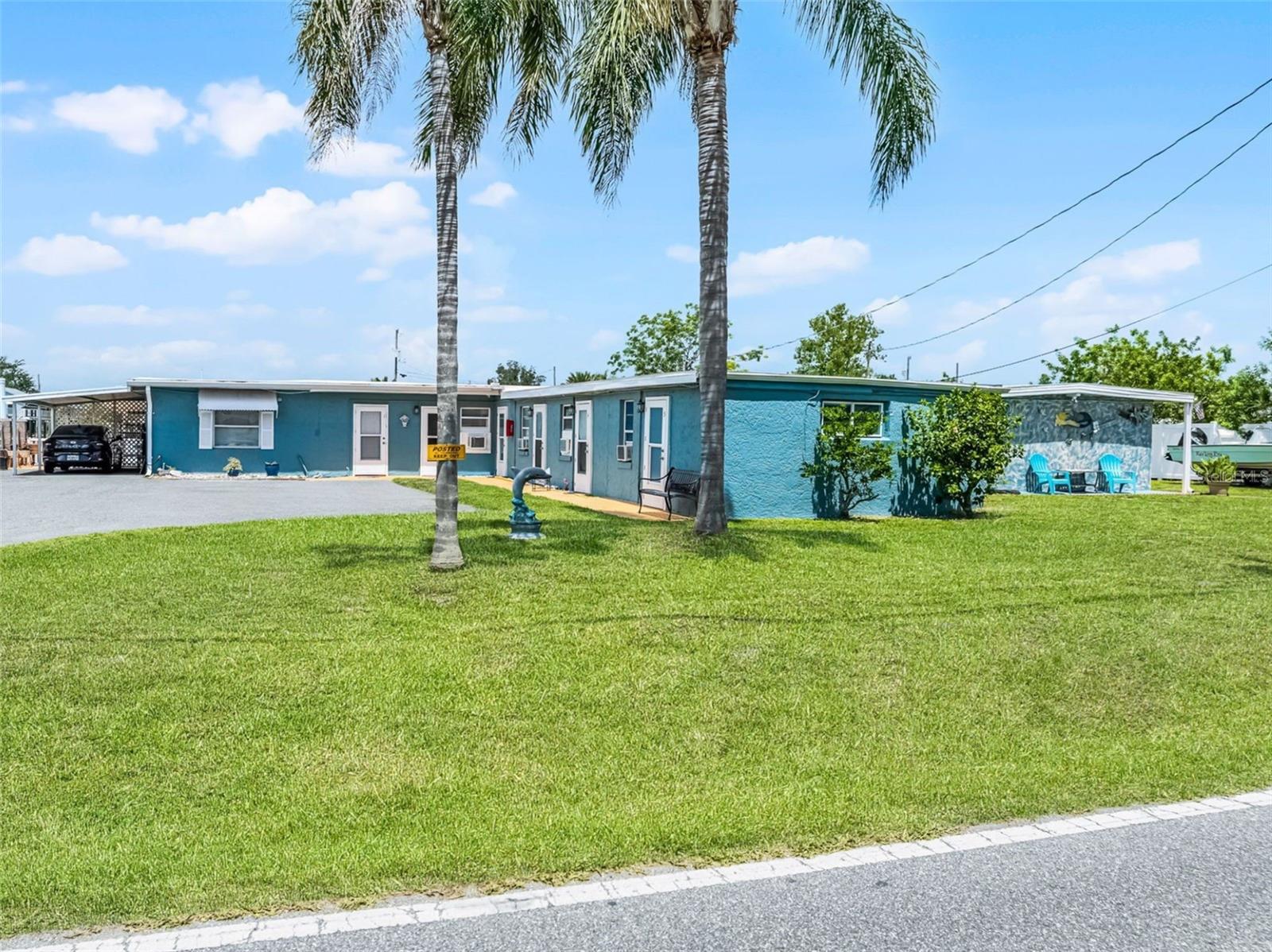 Listing photo id 0 for 13901 Old Dixie Highway