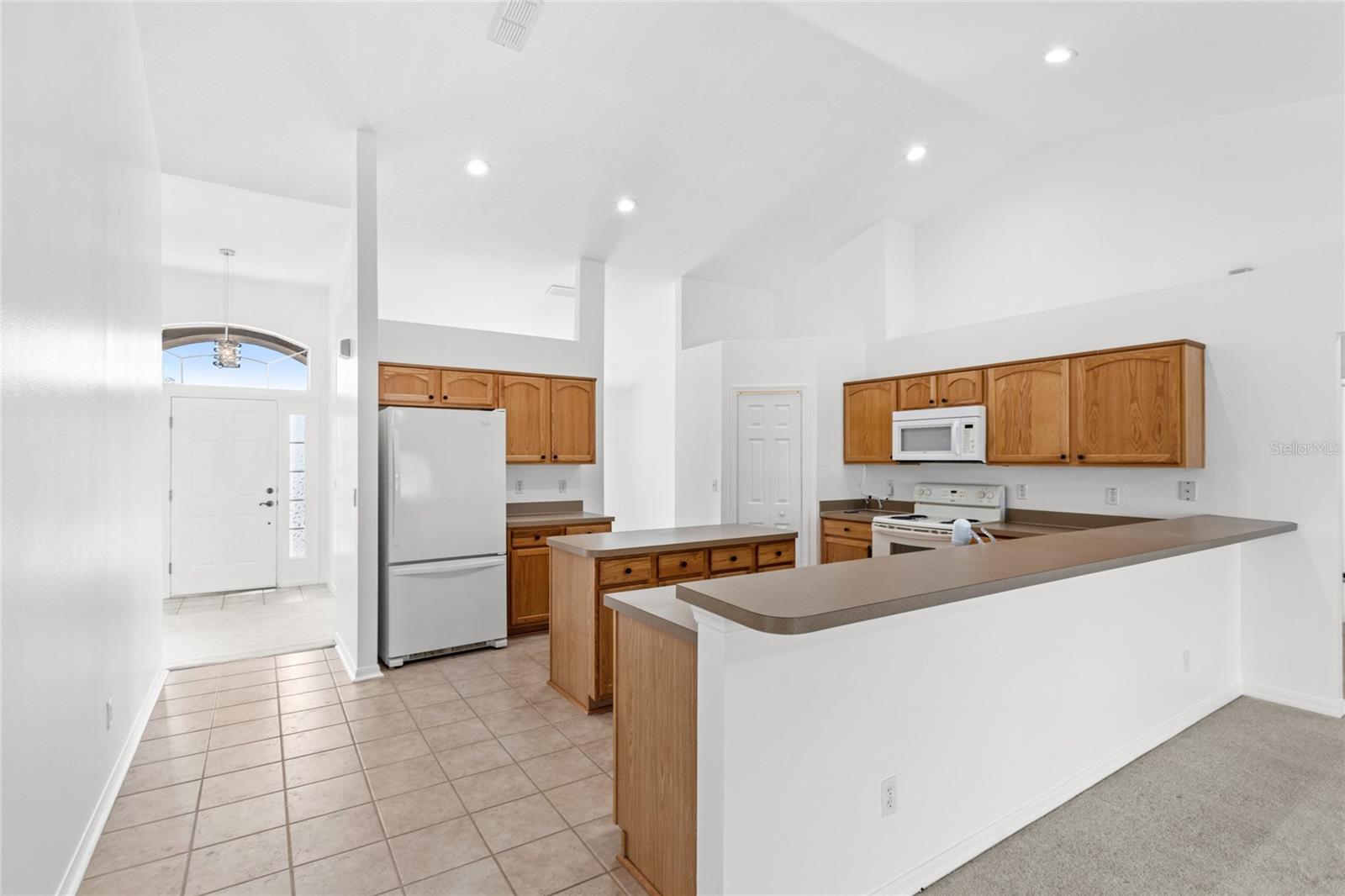 Image 11 of 38 For 608 Hatchwood Drive