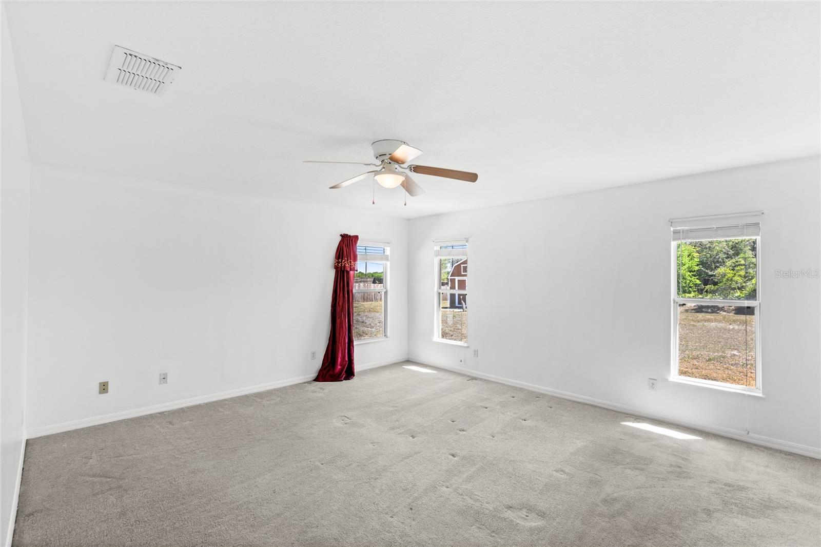 Image 19 of 38 For 608 Hatchwood Drive