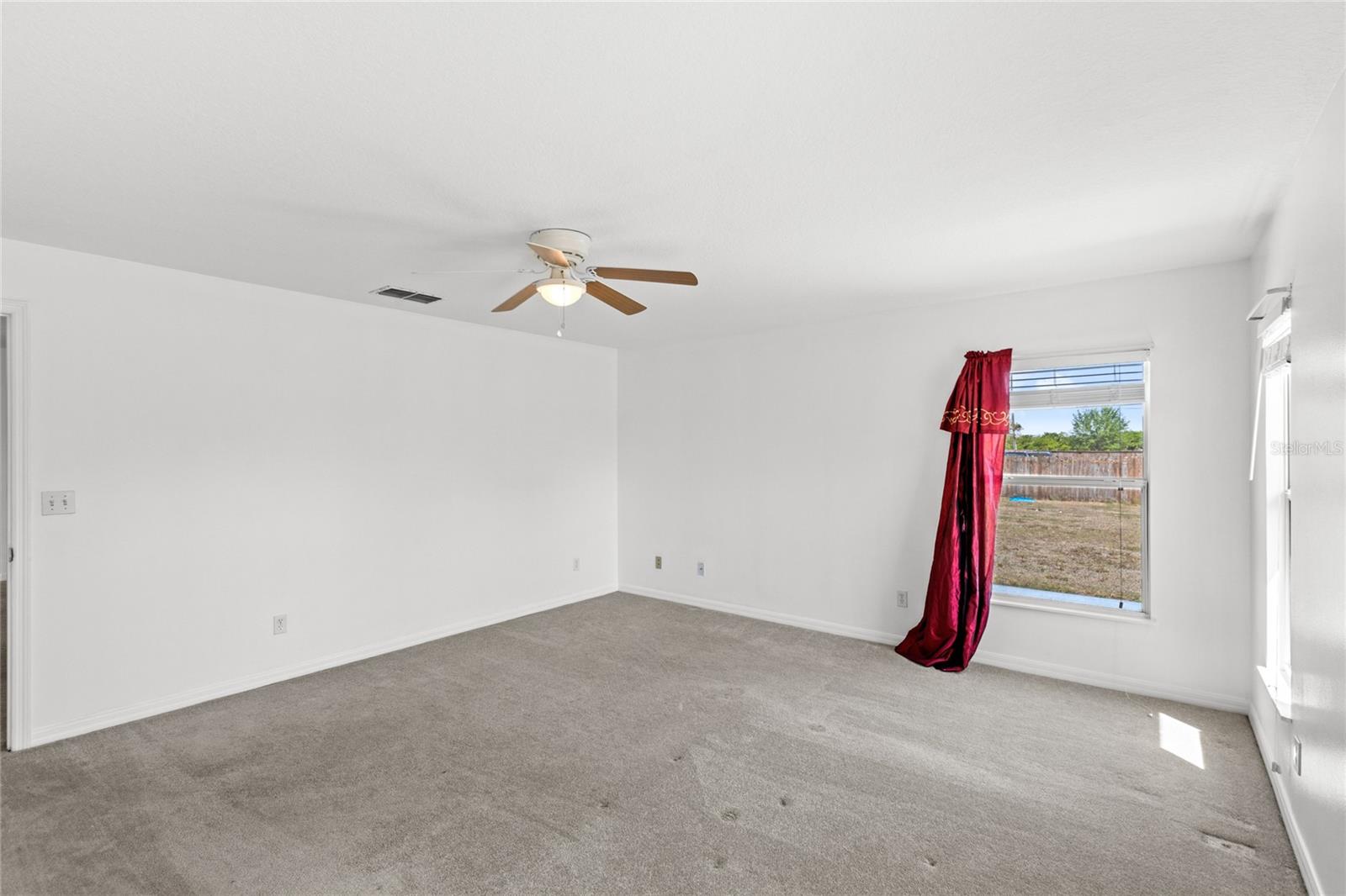 Image 20 of 38 For 608 Hatchwood Drive