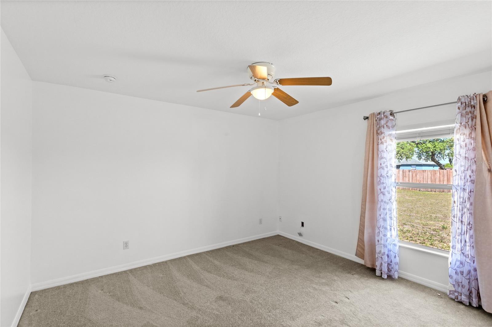Image 24 of 38 For 608 Hatchwood Drive