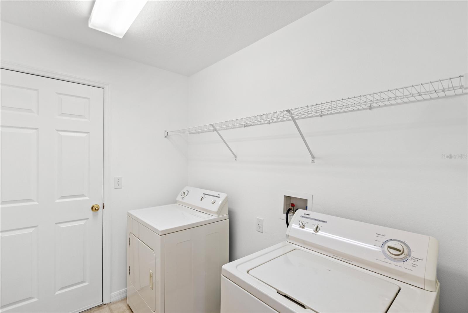 Image 29 of 38 For 608 Hatchwood Drive