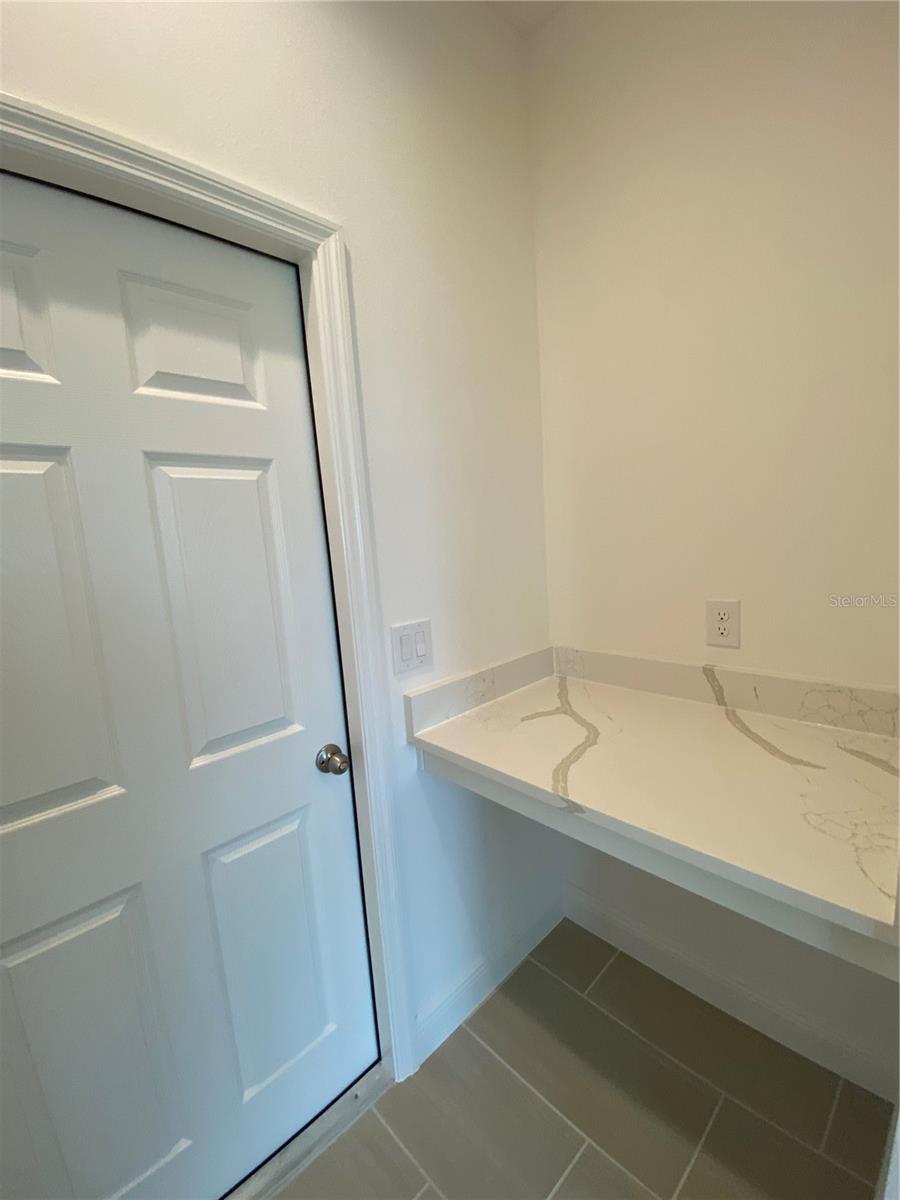 Image 5 of 17 For 7962 Syracuse Drive