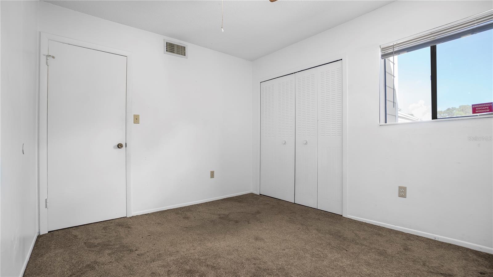 Image 20 of 25 For 316 Scottsdale Square 316