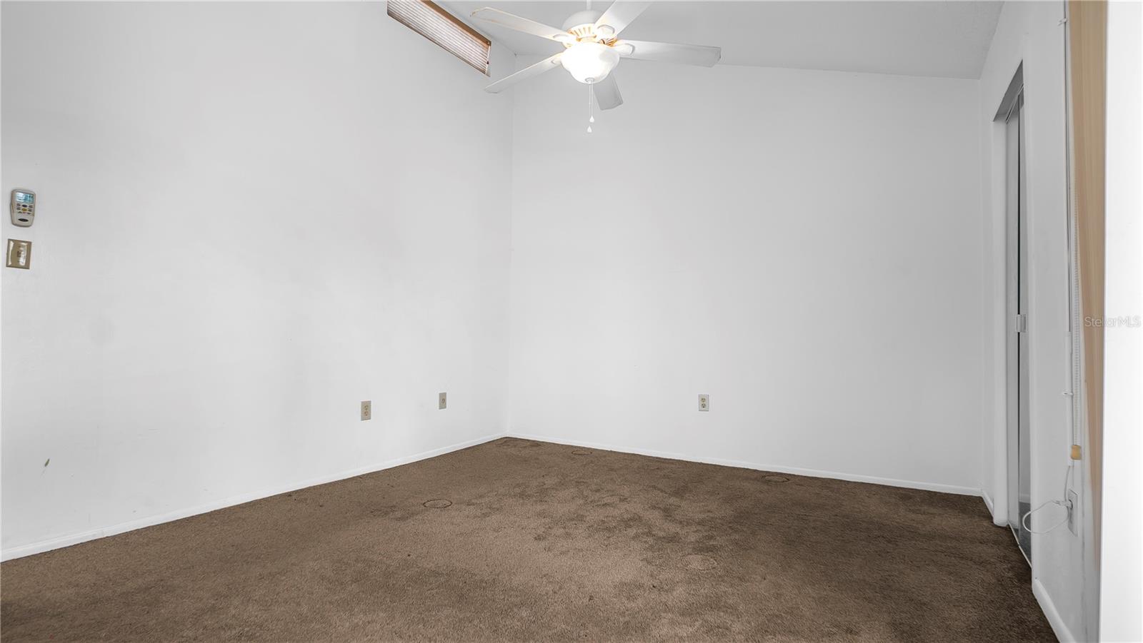 Image 22 of 25 For 316 Scottsdale Square 316