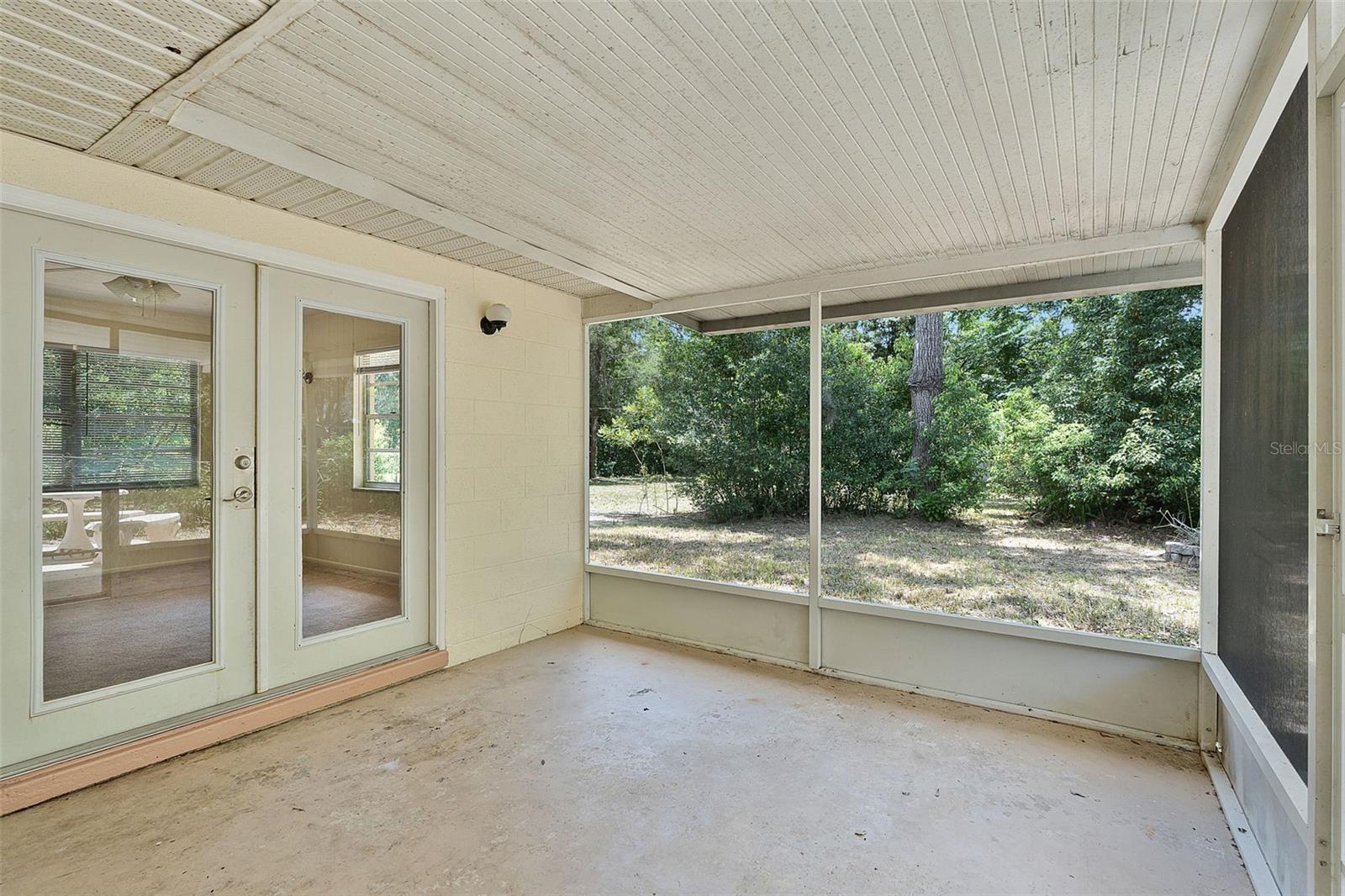Image 16 of 38 For 710 Sparkman Avenue