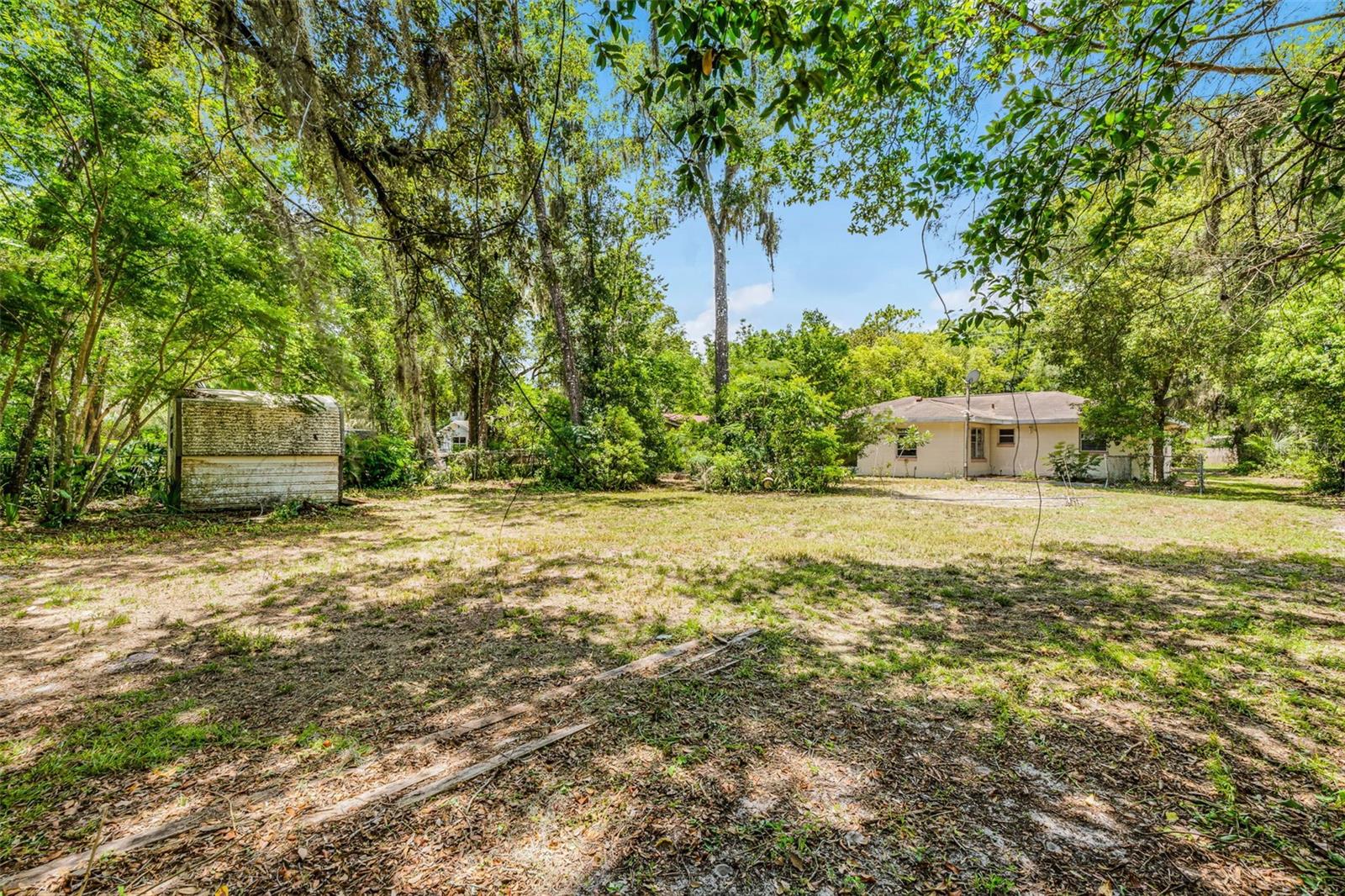Image 22 of 38 For 710 Sparkman Avenue