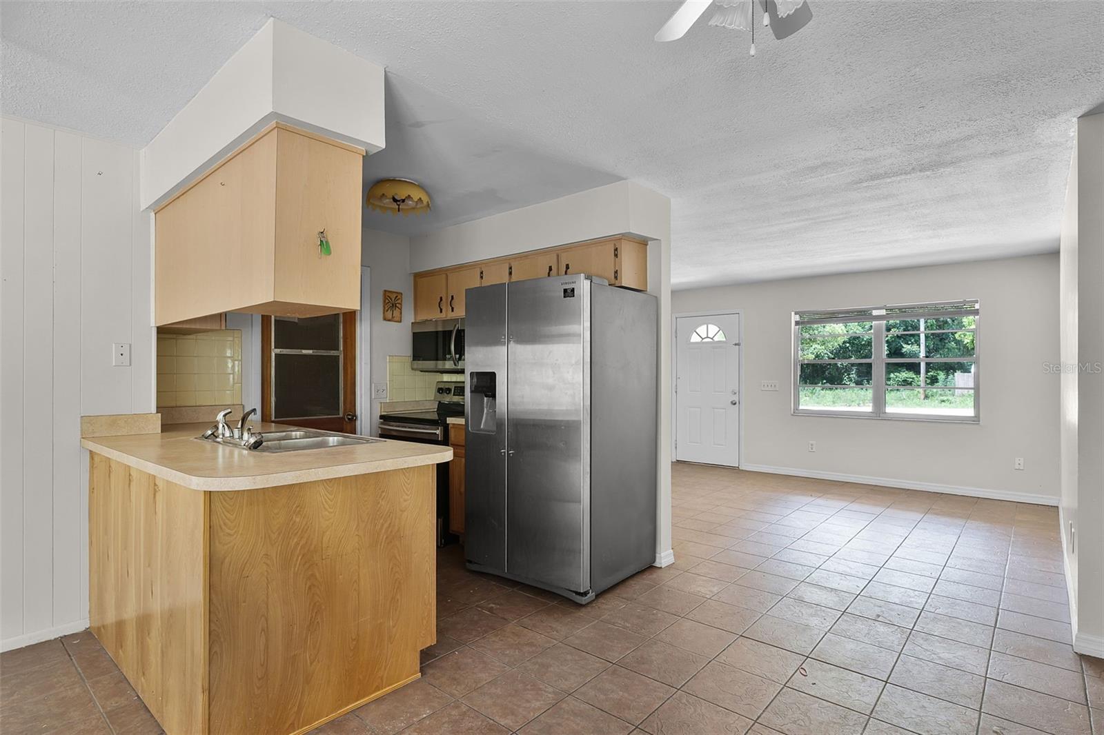 Image 5 of 38 For 710 Sparkman Avenue