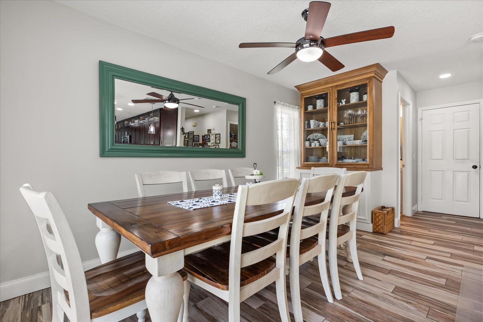 Image 12 of 35 For 14524 Huntingfield Drive