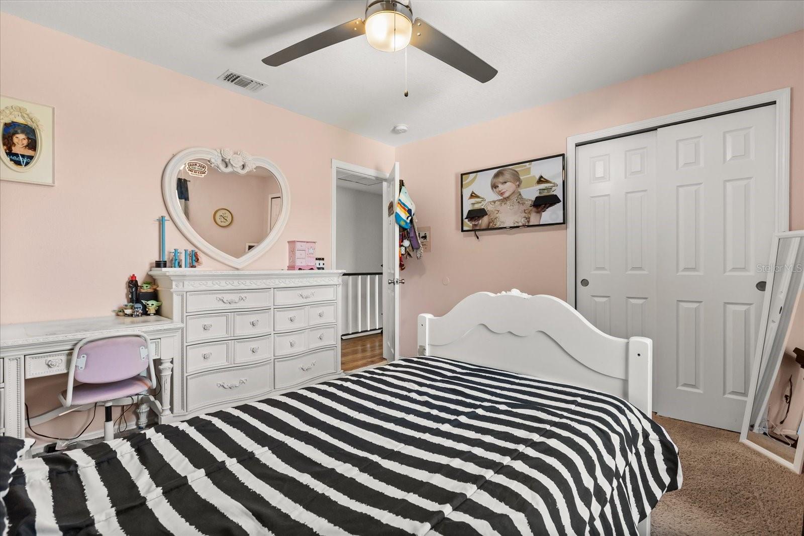 Image 18 of 35 For 14524 Huntingfield Drive