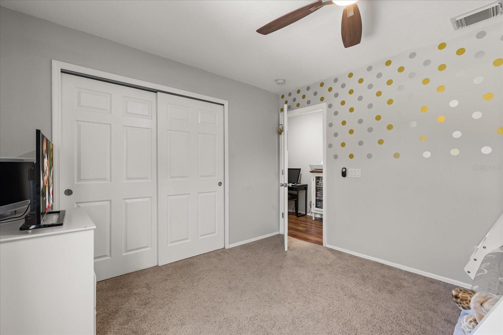 Image 22 of 35 For 14524 Huntingfield Drive