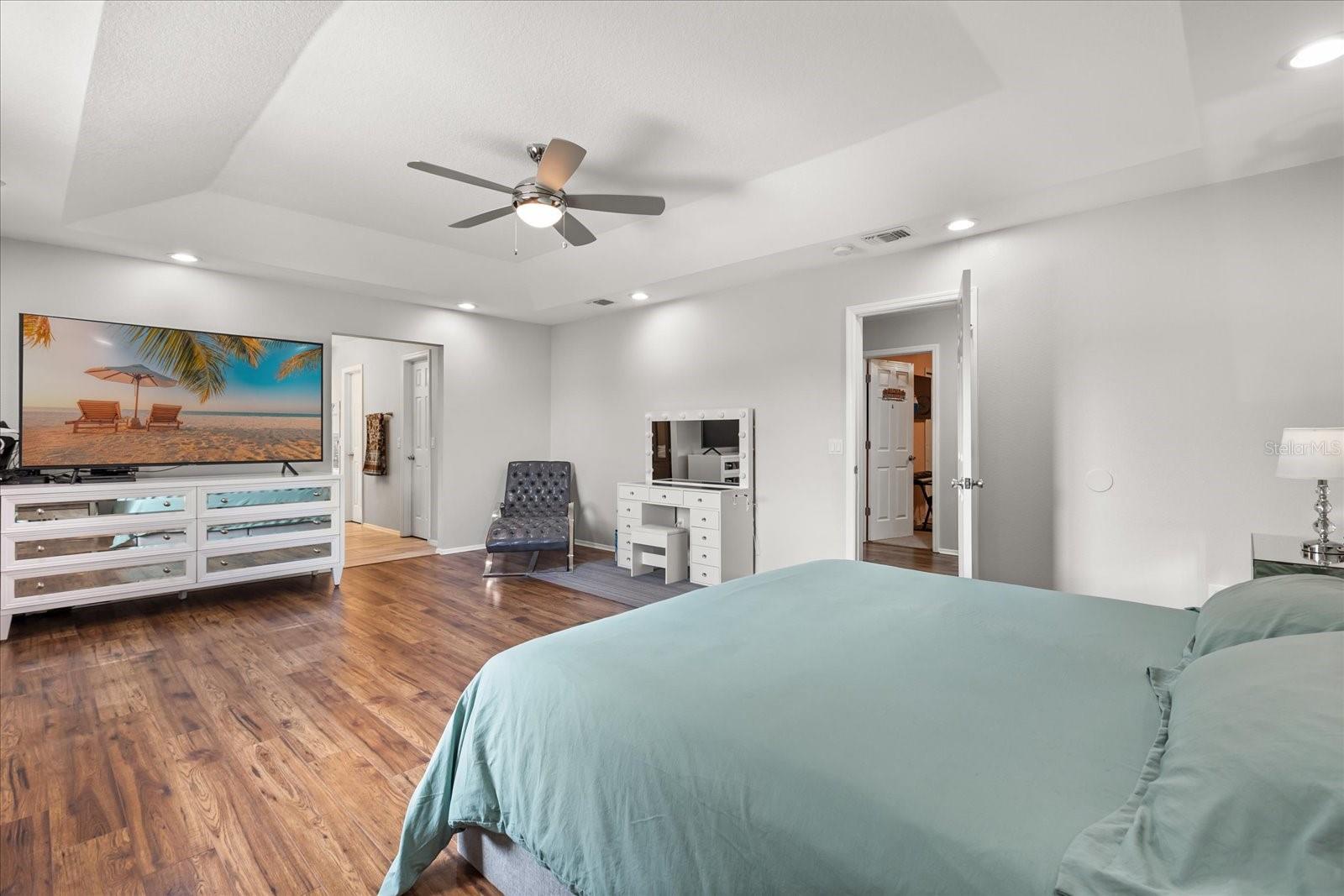 Image 29 of 35 For 14524 Huntingfield Drive